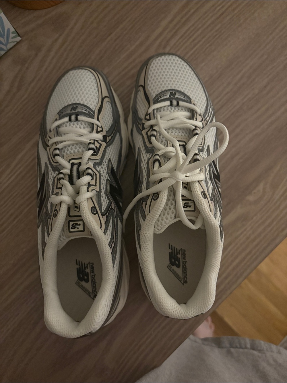 New Balance Kids White and Gray Mesh Sneaker 740’s